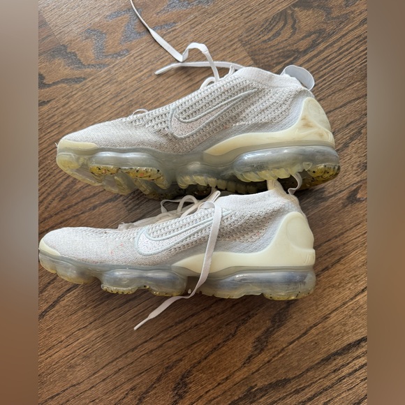 Nike Air Vapor Max 2021 - Picture 3 of 4